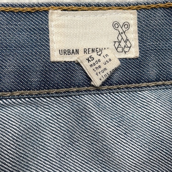 Levi’s 511 Jean Upcycled Cut-off Shorts Lace Urban Renewal Size Small - Picture 3 of 8